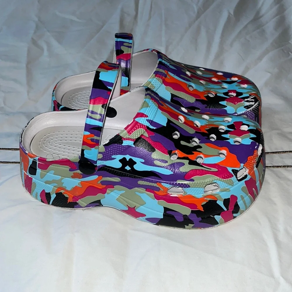 Clogs - Picture 4 of 4